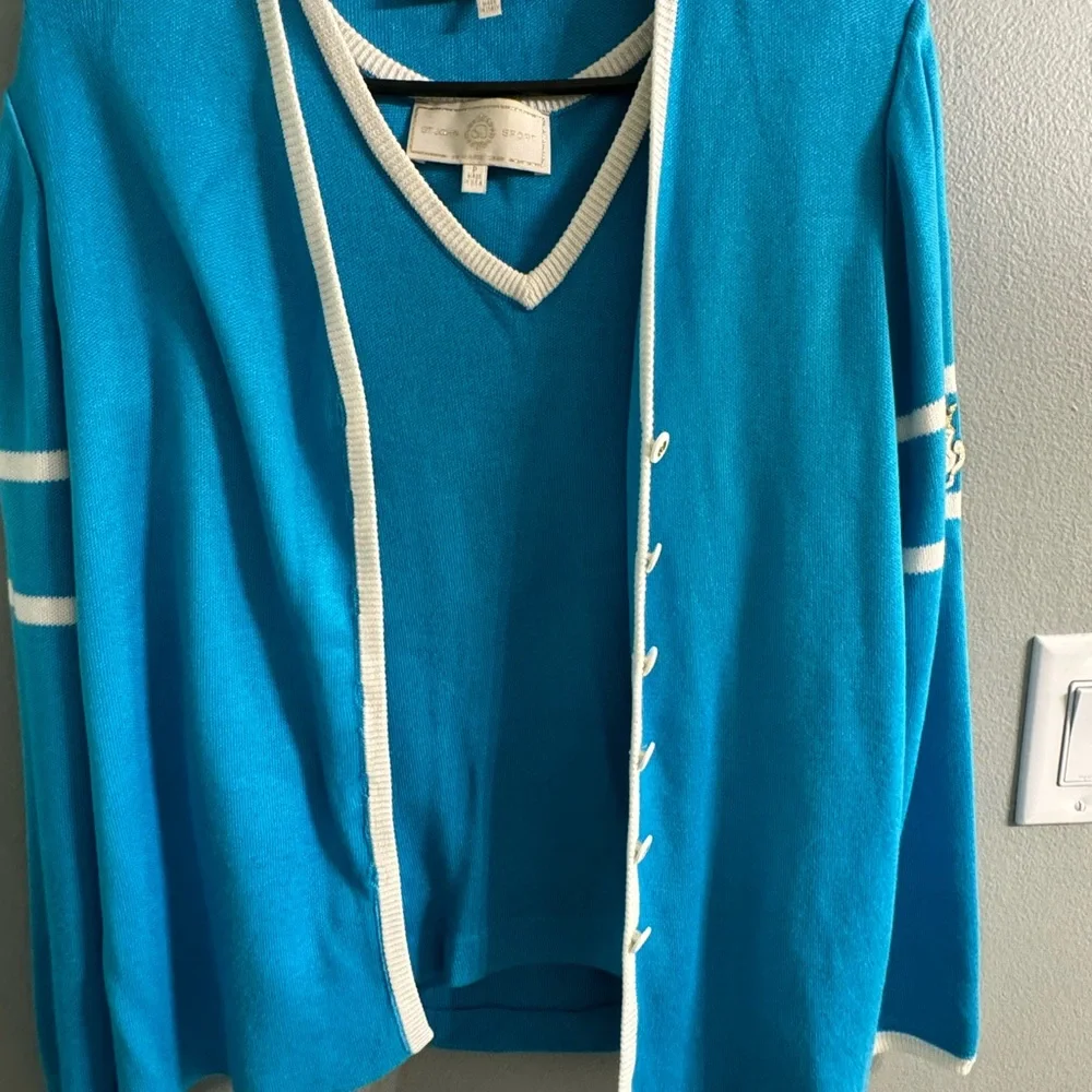 ST JOHN SPORT Marie Grey three piece set size small - Picture 12 of 15